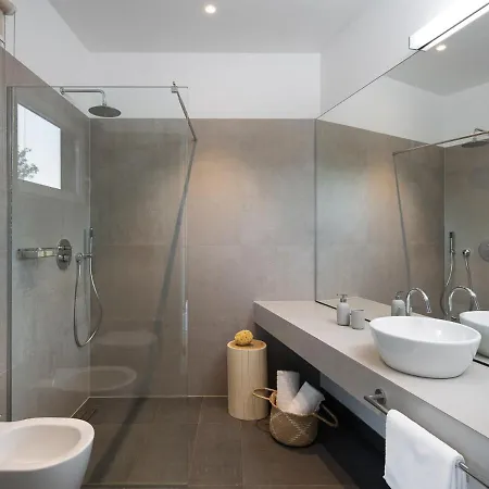 Vila Vabriga Sleeps 6 With Pool And Air Con *